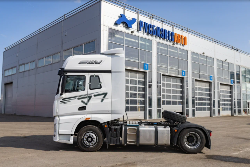 FAW J7 тягач 4х2 комплектация 2024 FAW J7 тягач 4х2 комплектация 2024