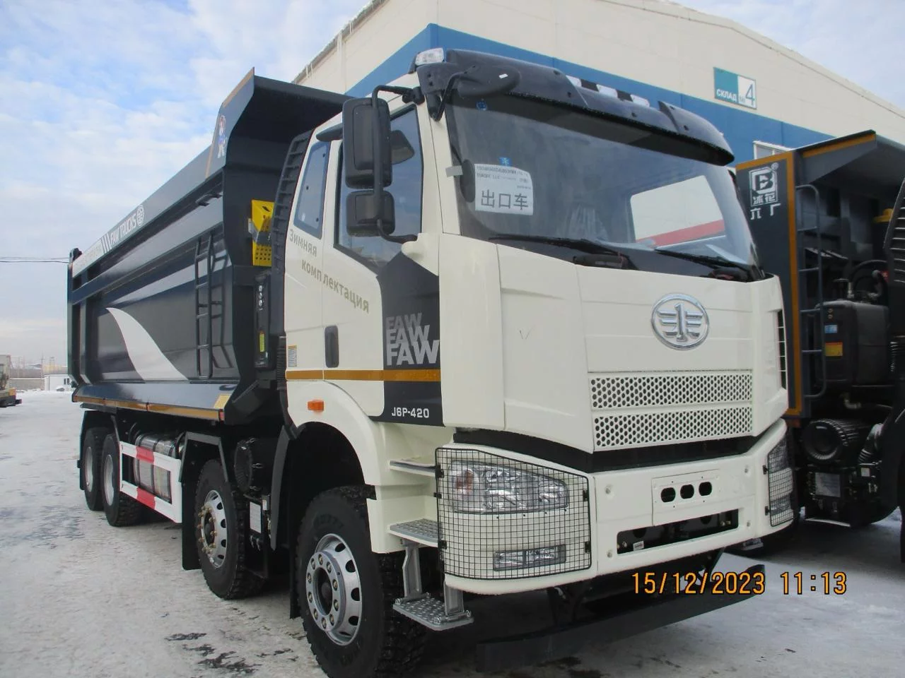 FAW Самосвал 3310 (8х4) c U-образным кузовом Tianma 34м3 FAW Самосвал 3310 (8х4) c U-образным кузовом Tianma 34м3